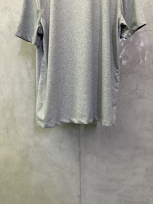 ロエベコピー タオル刺繍入り半袖Tシャツ