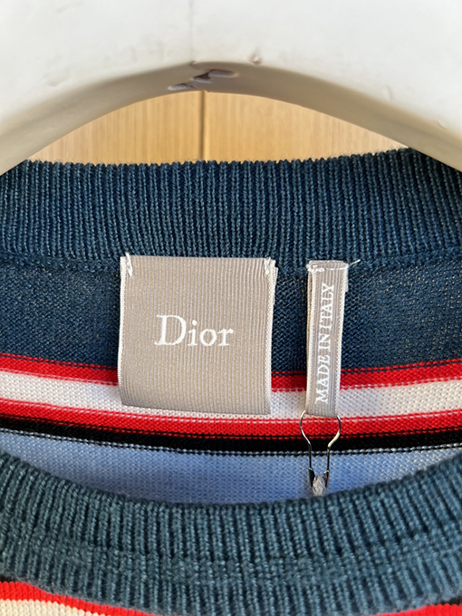 ディオールスーパーコピー DIOR 刺繍ロゴ入り、カラーブロックストライプ柄ニットクルーネック長袖シャツ