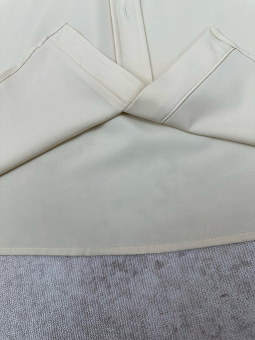 シャネルスーパーコピー 春夏レディースプレビューコレクションカラーブロックボタン付きシルクコットンプリント長袖シャツ