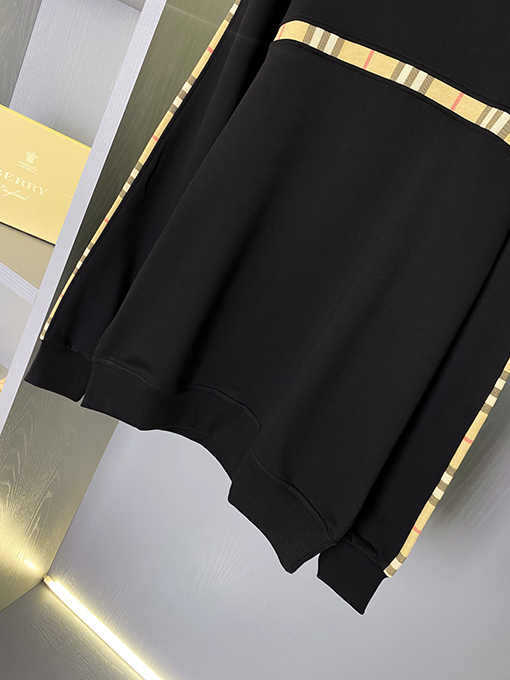 バーバリーコピー 小さめのチェック柄クルーネックのスウェットシャツ