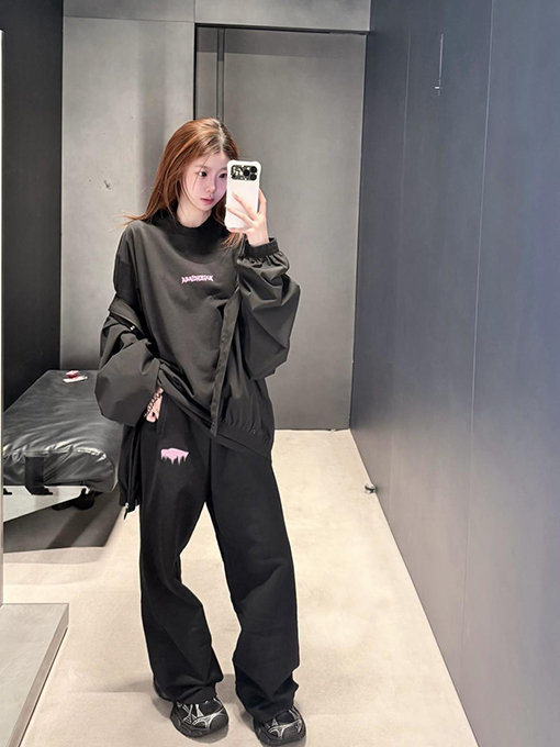 バレンシアガ BALENCIAGA 刺繍ロゴ入りワイドレッグドローストリングカジュアルスウェットパンツ