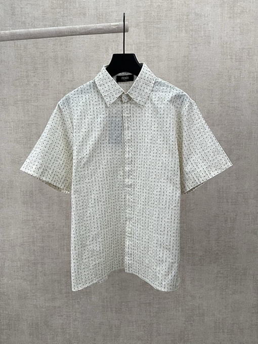 フェンディコピー 無地のFFリネンボタンダウン半袖シャツ