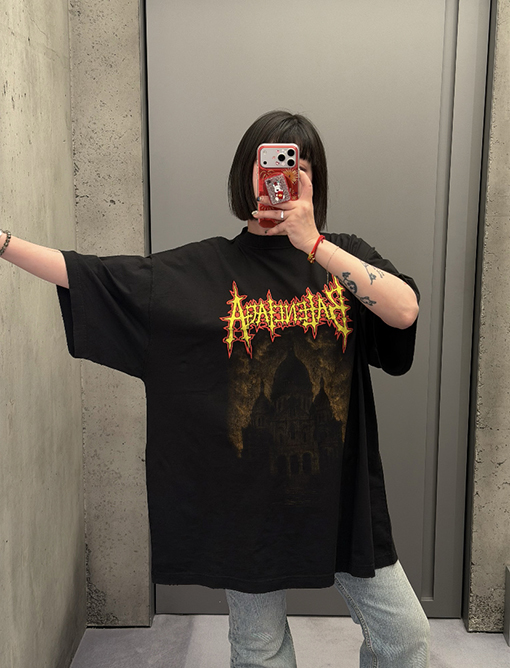 バレンシアガブランドスーパーコピー Balenciaga ファッションノートルダム大聖堂のクラックルプリント半袖Tシャツ