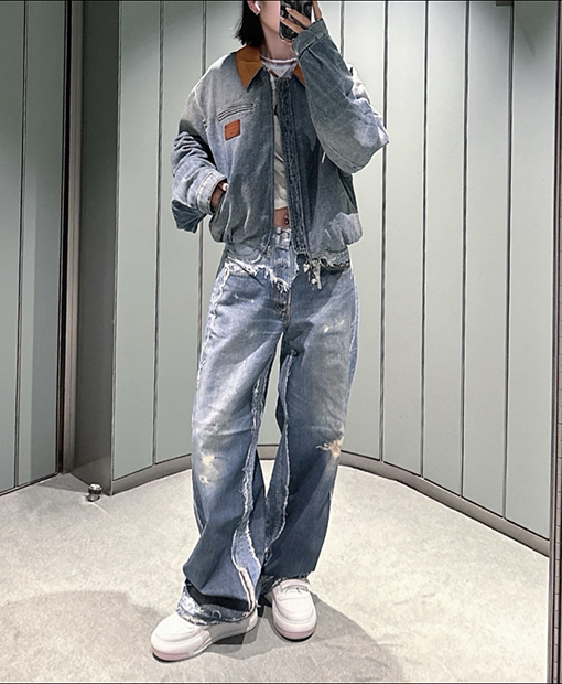 アクネストゥディオズスーパーコピー 3D 新モデルプリントされたフェイクツーピースダメージジーンズ