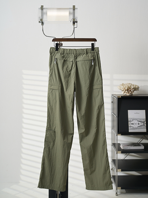 ルイヴィトン L.V.M 刺繍りテクニカルファブリック登山ワークパンツ