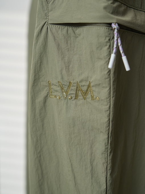 ルイヴィトン L.V.M 刺繍りテクニカルファブリック登山ワークパンツ