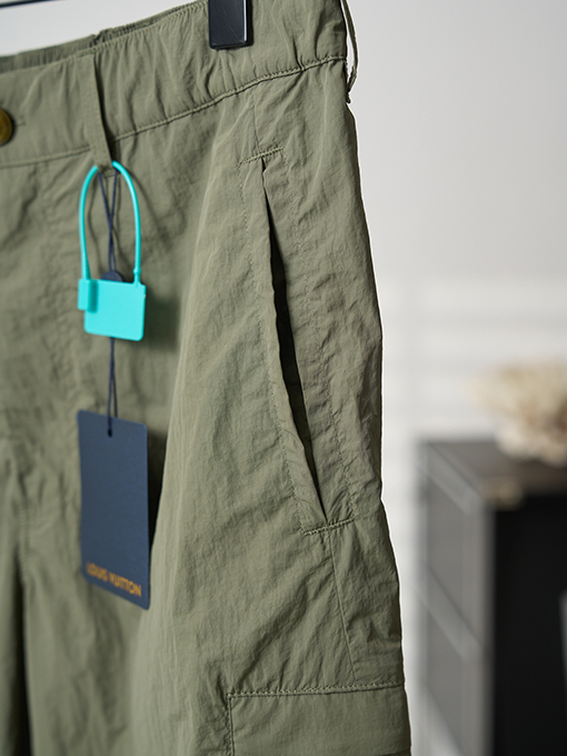 ルイヴィトン L.V.M 刺繍りテクニカルファブリック登山ワークパンツ