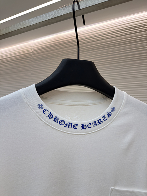 クロムハーツスーパーコピー クラシックな花柄のアームプリントと馬蹄柄の長袖シャツ