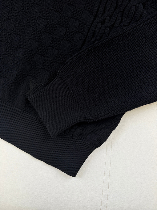 ルイヴィトンコピー ハーフジップニットセーター