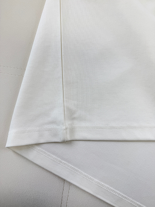 ルイヴィトンスーパーコピー レザーロゴ入りキルティングポケット付き半袖Tシャツ