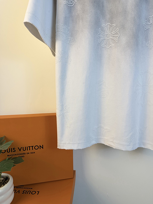 クロムハーツスーパーコピー 春夏ランウェイの半袖Tシャツ