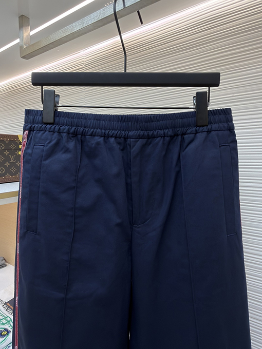 グッチブランドスーパーコピー ウェビングトリムのスウェットパンツ