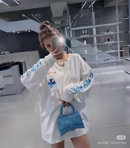 クロムハーツ 限定の青と白のカラーブロッククロス柄長袖シャツ