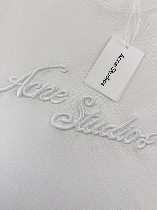 アクネストゥディオズコピー Acne Studios 刺繍入り半袖Tシャツ