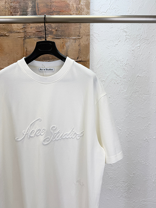 アクネストゥディオズコピー Acne Studios 刺繍入り半袖Tシャツ