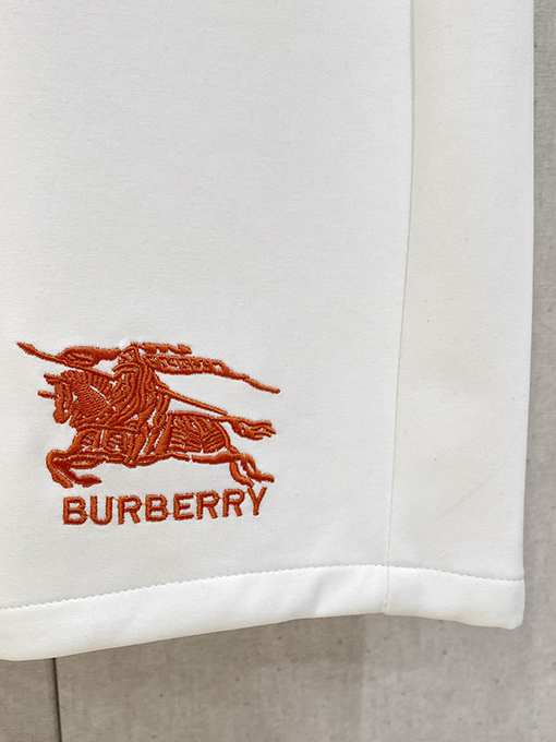 バーバリーコピー BURBERRY 最新のカジュアルショーツ