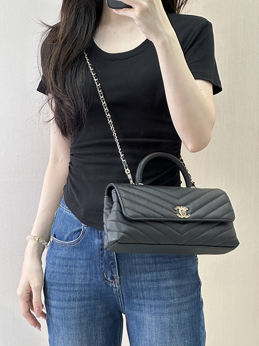 シャネルブランドスーパーコピー coco レディースクラシックな細長いチャームバッグ