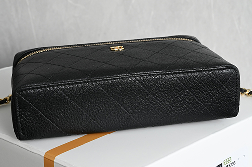 シャネル 26Sシリーズ スエードLPランチボックスバッグ