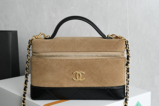 シャネル 26Sシリーズ スエードLPランチボックスバッグ