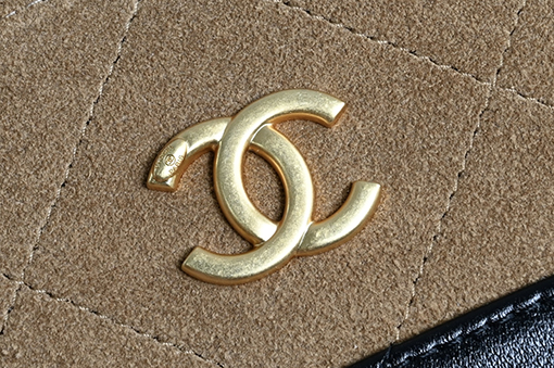 シャネル 26Sシリーズ スエードLPランチボックスバッグ