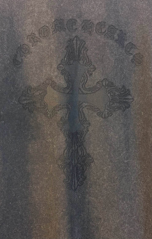 クロムハーツスーパーコピー アシッドウォッシュダメージレーザーアップリケ刺繍をした半袖Tシャツ