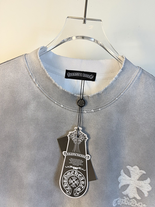 クロムハーツスーパーコピー アシッドウォッシュダメージレーザーアップリケ刺繍をした半袖Tシャツ