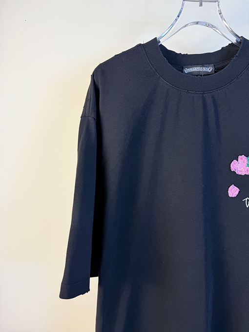 クロムハーツコピー 新モデルアシッドウォッシュダメージレーザーアップリケ刺繍をした半袖Tシャツ