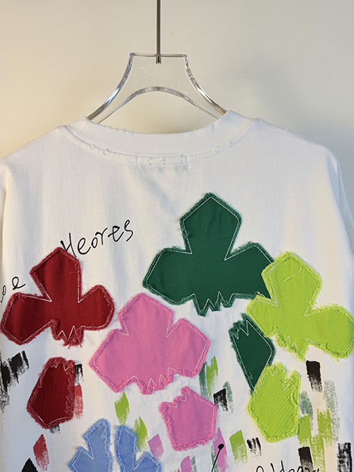 クロムハーツコピー 新モデルアシッドウォッシュダメージレーザーアップリケ刺繍をした半袖Tシャツ