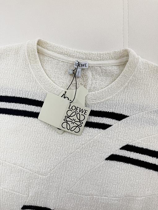 ロエベスーパーコピー ウール刺繍入り半袖Tシャツ