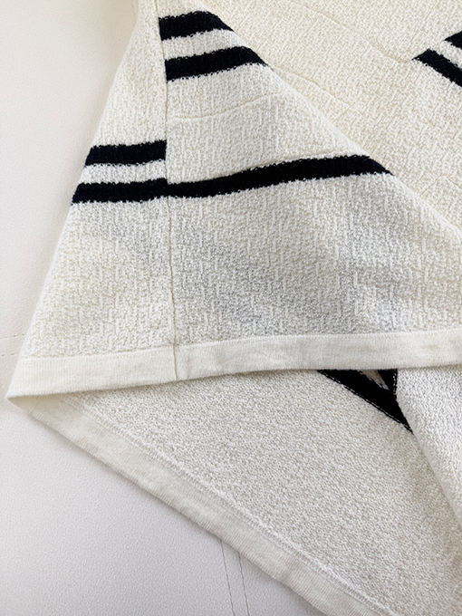 ロエベスーパーコピー ウール刺繍入り半袖Tシャツ