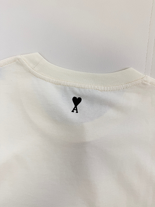 アミ フロッキープリント半袖Tシャツ