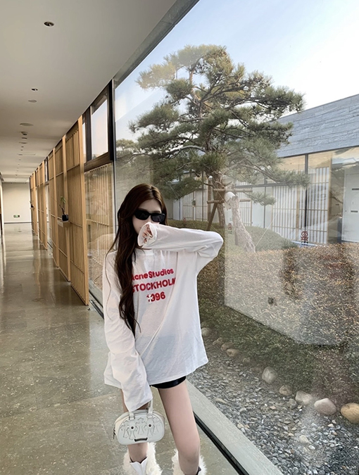 アクネストゥディオズ Acne Studios STOCKHOLM 1996 限定レディースロゴ入り長袖シャツ