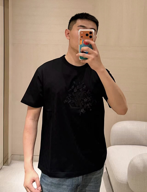 ルイヴィトンコピー 刺繍ジャカード半袖Tシャツ