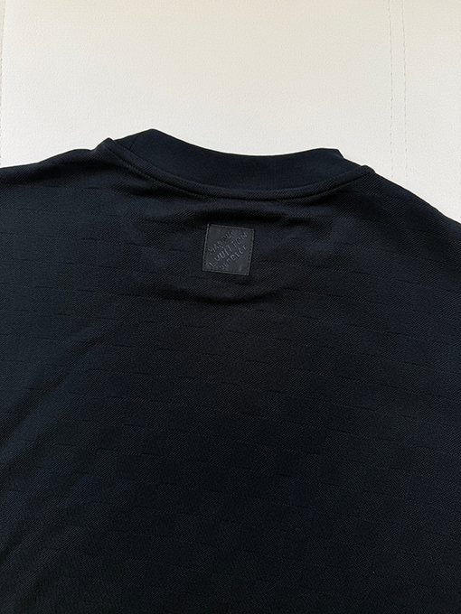 ルイヴィトンコピー 刺繍ジャカード半袖Tシャツ