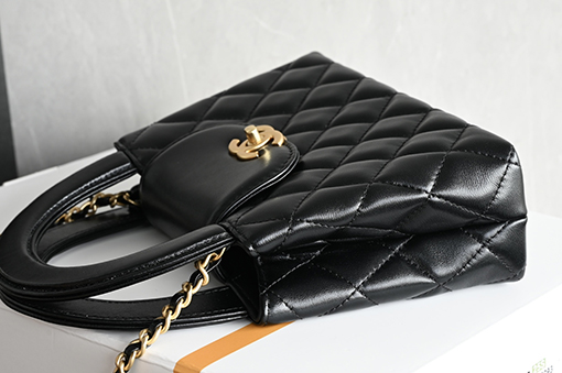 シャネル 26C Kelly レディースハンドチェーンバッグ