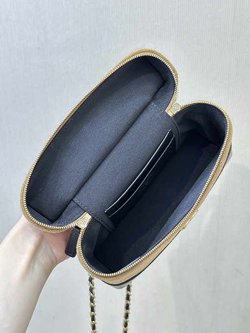 シャネル レディーススエードとレザーのパッチワークボックスバッグ