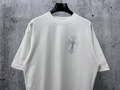 クロムハーツスーパーコピー ラインストーン付きクルーネック半袖Tシャツ