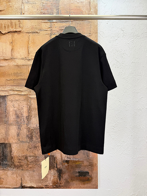 フェンディ リボン付きドローストリングポケットの半袖Tシャツ