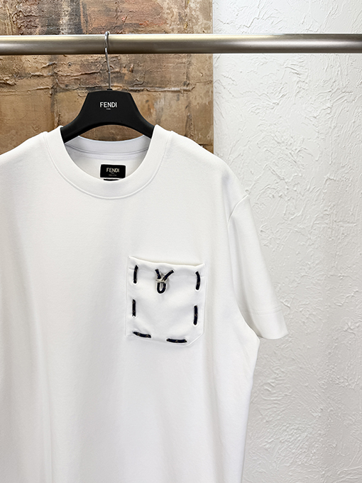 フェンディ リボン付きドローストリングポケットの半袖Tシャツ