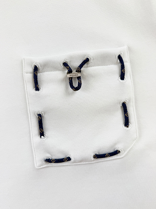 フェンディ リボン付きドローストリングポケットの半袖Tシャツ