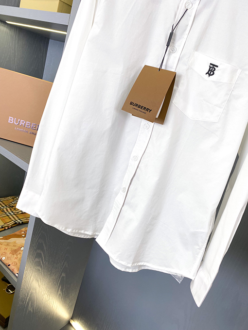 バーバリーブランドコピー オリジナルロゴ装飾をしたコットン長袖シャツ