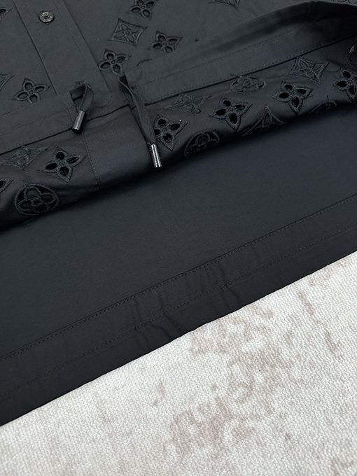 ルイヴィトンコピー 新作の透かし彫り刺繍り半袖シャツ