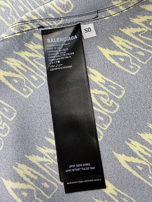 バレンシアガスーパーコピー Balenciaga 文字プリントの半袖シャツ