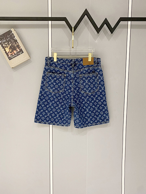 ルイヴィトン ダークカラーのモノグラムジャカードデニムショートパンツ