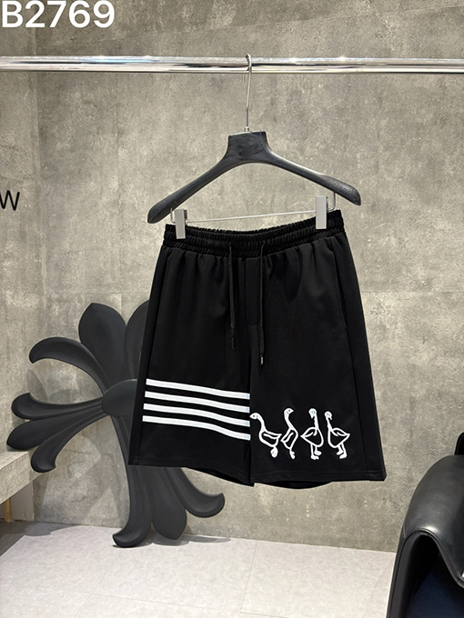 トムブラウンブランドスーパーコピー 新作ニット刺繍ロゴ入りグラデーションショーツ