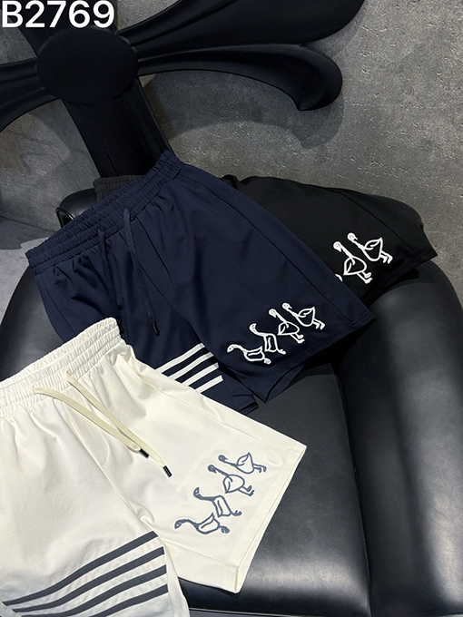 トムブラウンブランドスーパーコピー 新作ニット刺繍ロゴ入りグラデーションショーツ