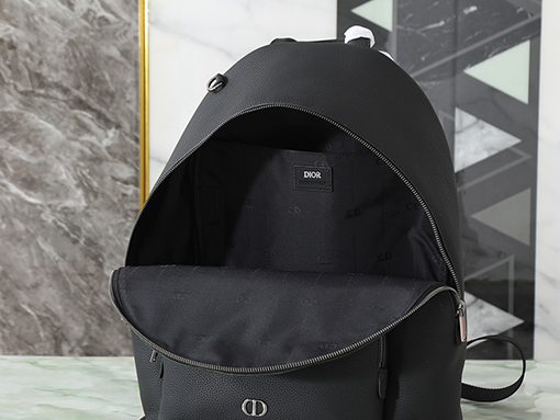 ディオール シンプルなマットグレイン牛革バックパック