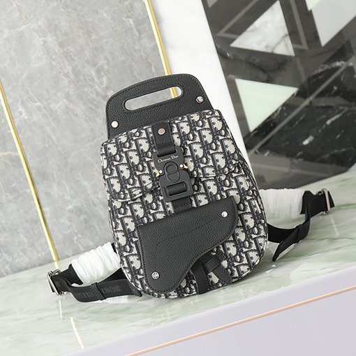 ディオールコピー Oblique ジャカードミニサドルバッグバックパック