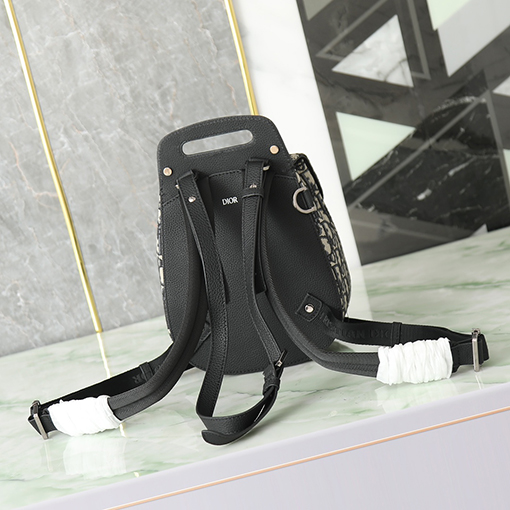 ディオールコピー Oblique ジャカードミニサドルバッグバックパック