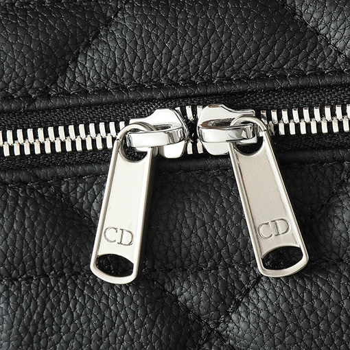 ディオールスーパーコピー Weekender 40 クラシックなカナージュチェック柄ハンドバッグ